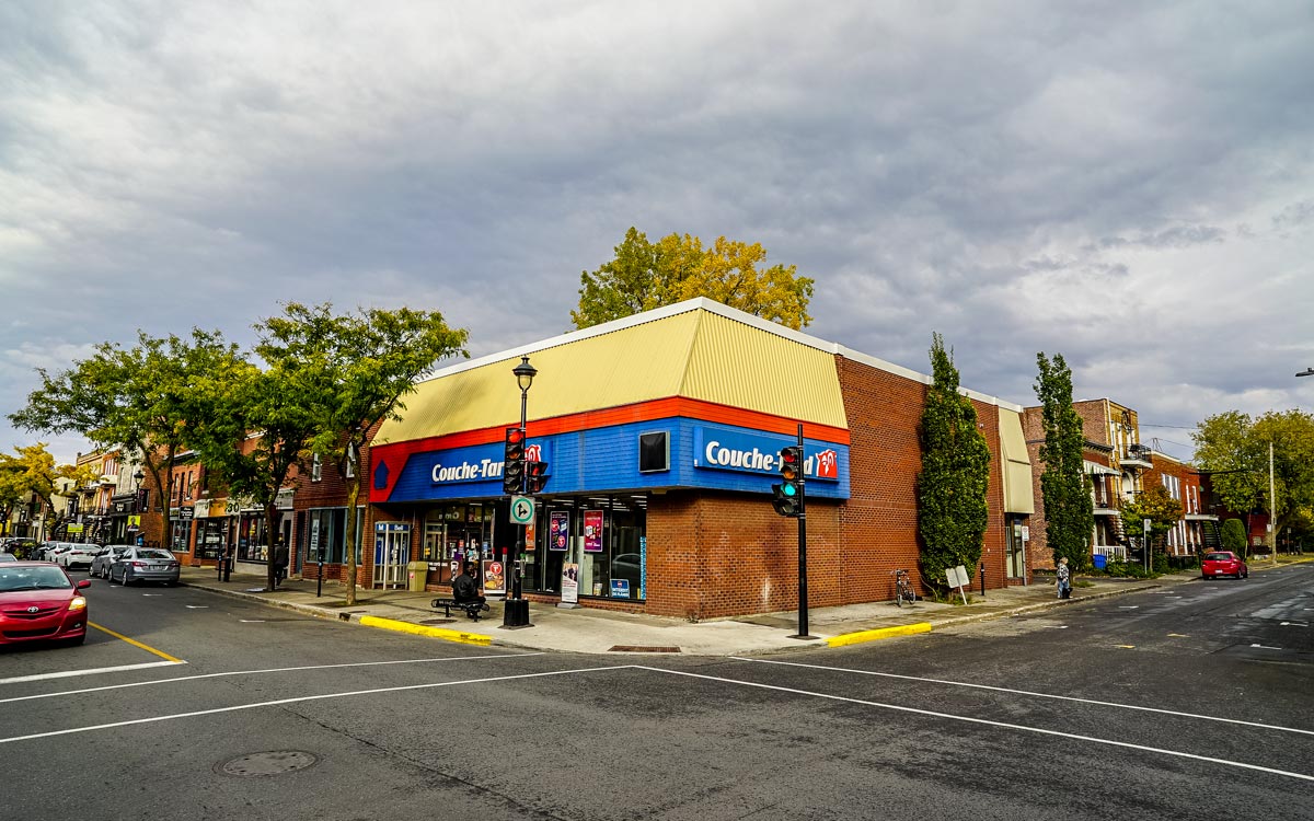 3890 Wellington