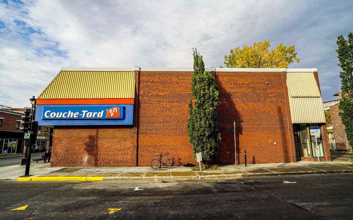 3890 Wellington